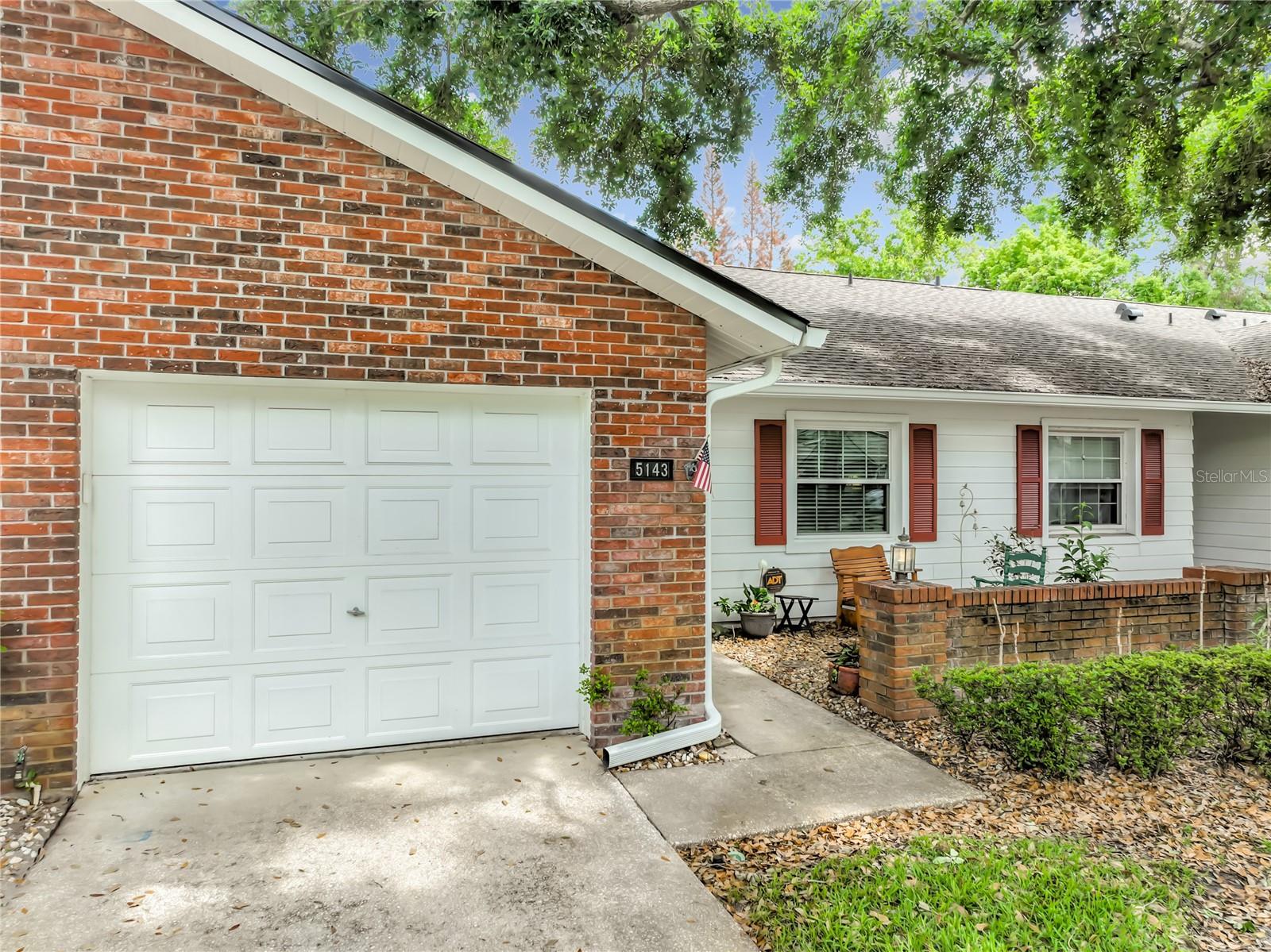 5143 Lazy Oaks Dr #5143 Property Photo 5
