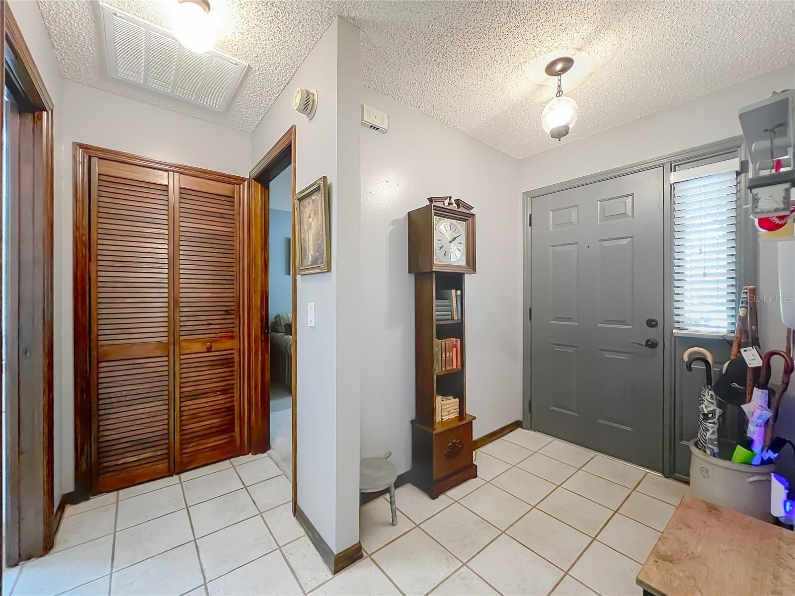 5143 Lazy Oaks Dr #5143 Property Photo 10