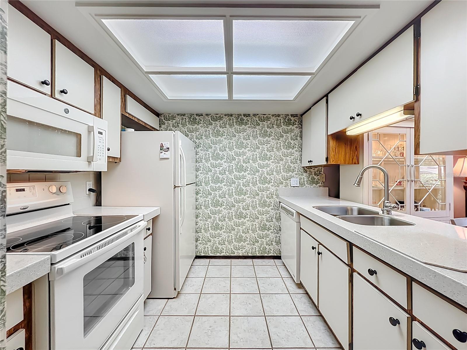 5143 Lazy Oaks Dr #5143 Property Photo 18