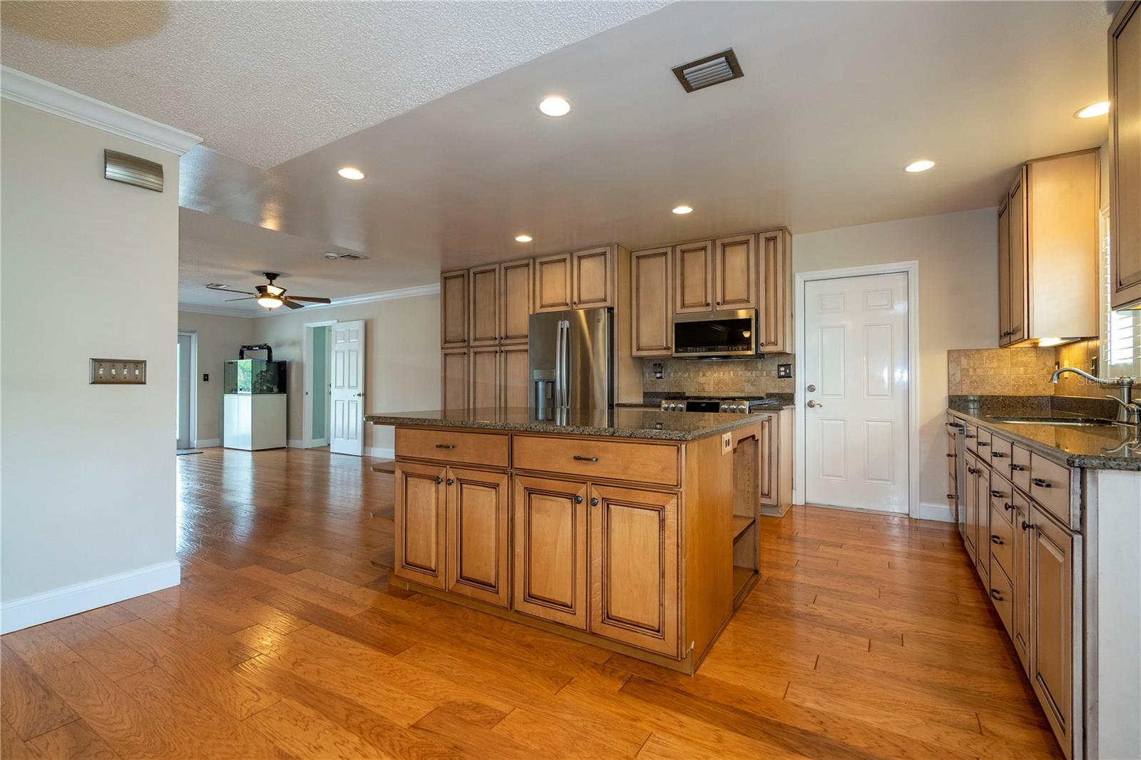 8595 Millinockett Ln Property Photo 10