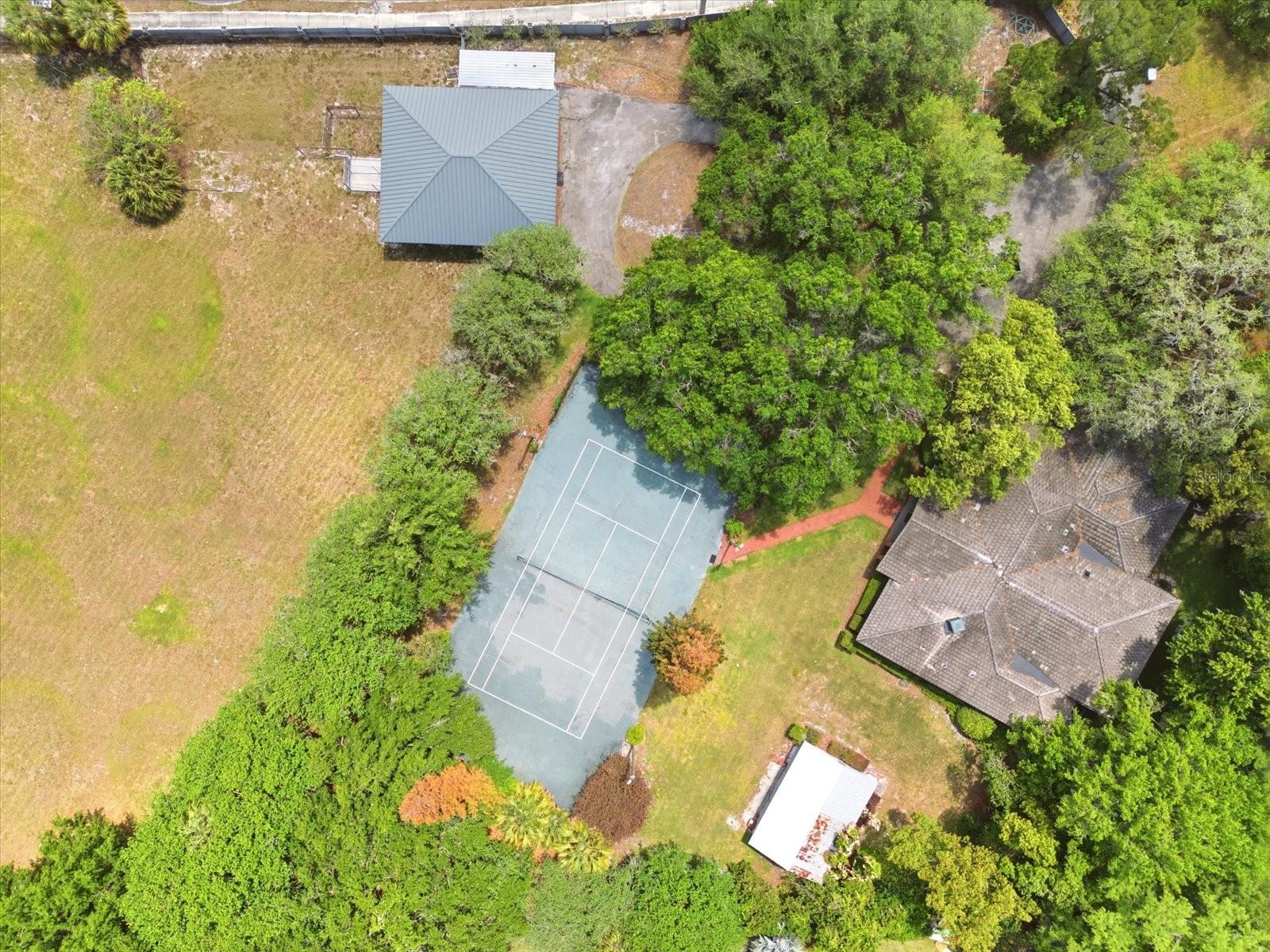 4910 E Lake Dr Property Photo 41