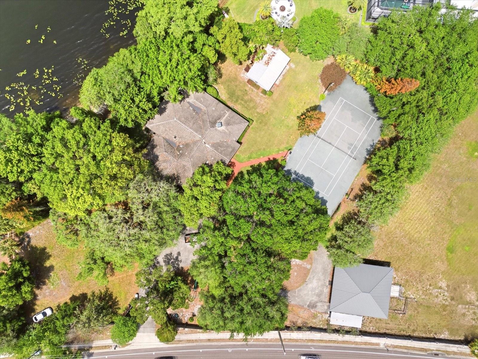 4910 E Lake Dr Property Photo 44