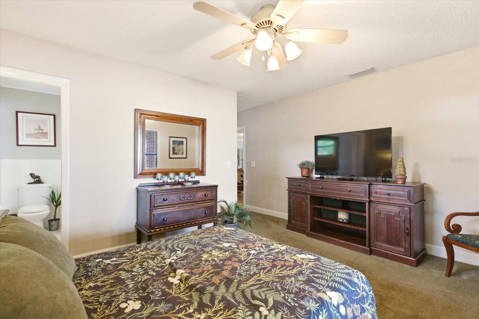 4910 E Lake Dr Property Photo 52