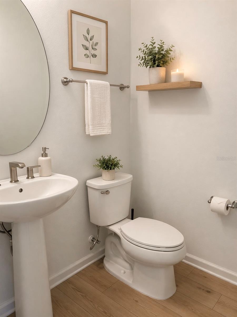 1741 Crowncrest Dr Property Photo 8