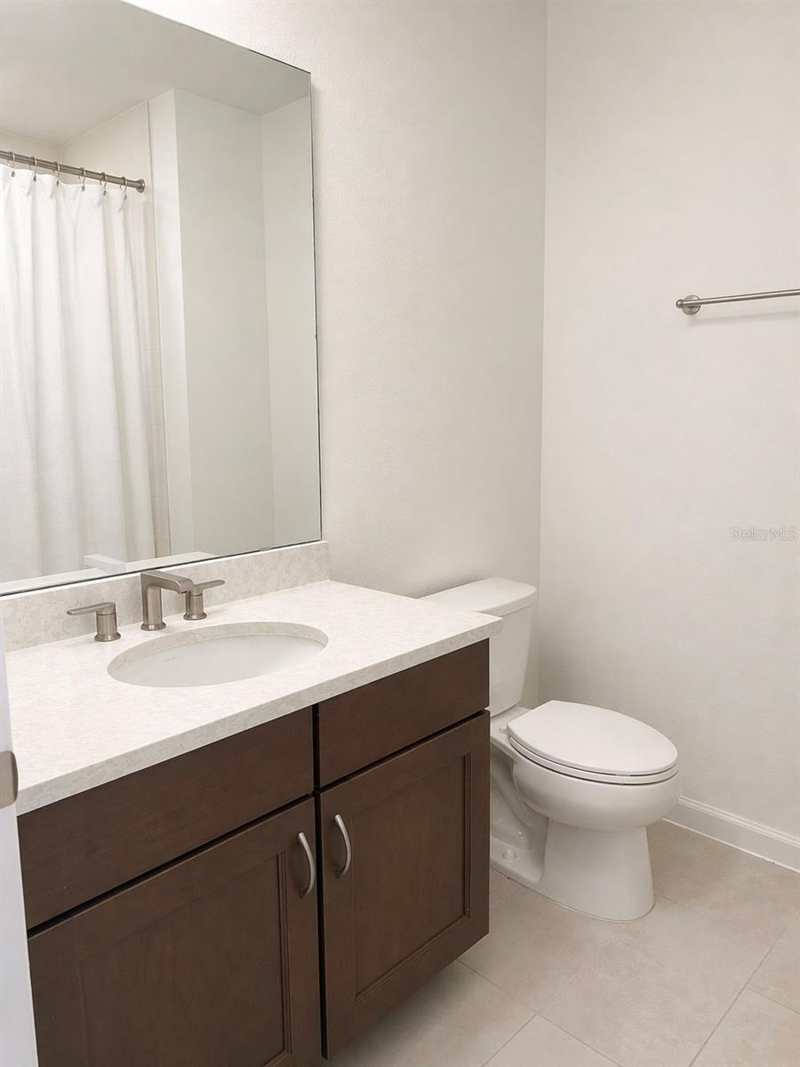 1741 Crowncrest Dr Property Photo 16