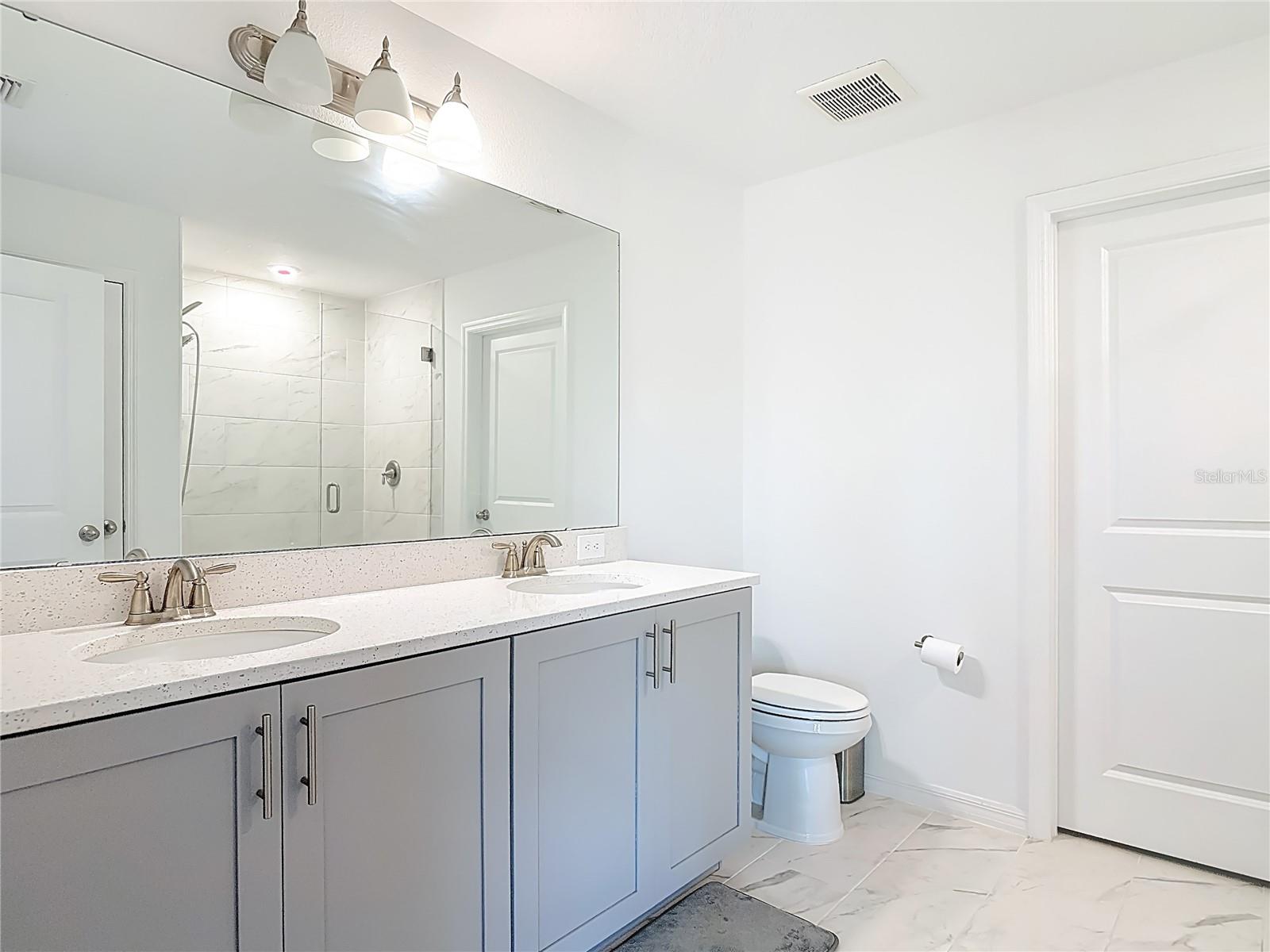 1629 Hill Park Dr Property Photo 24
