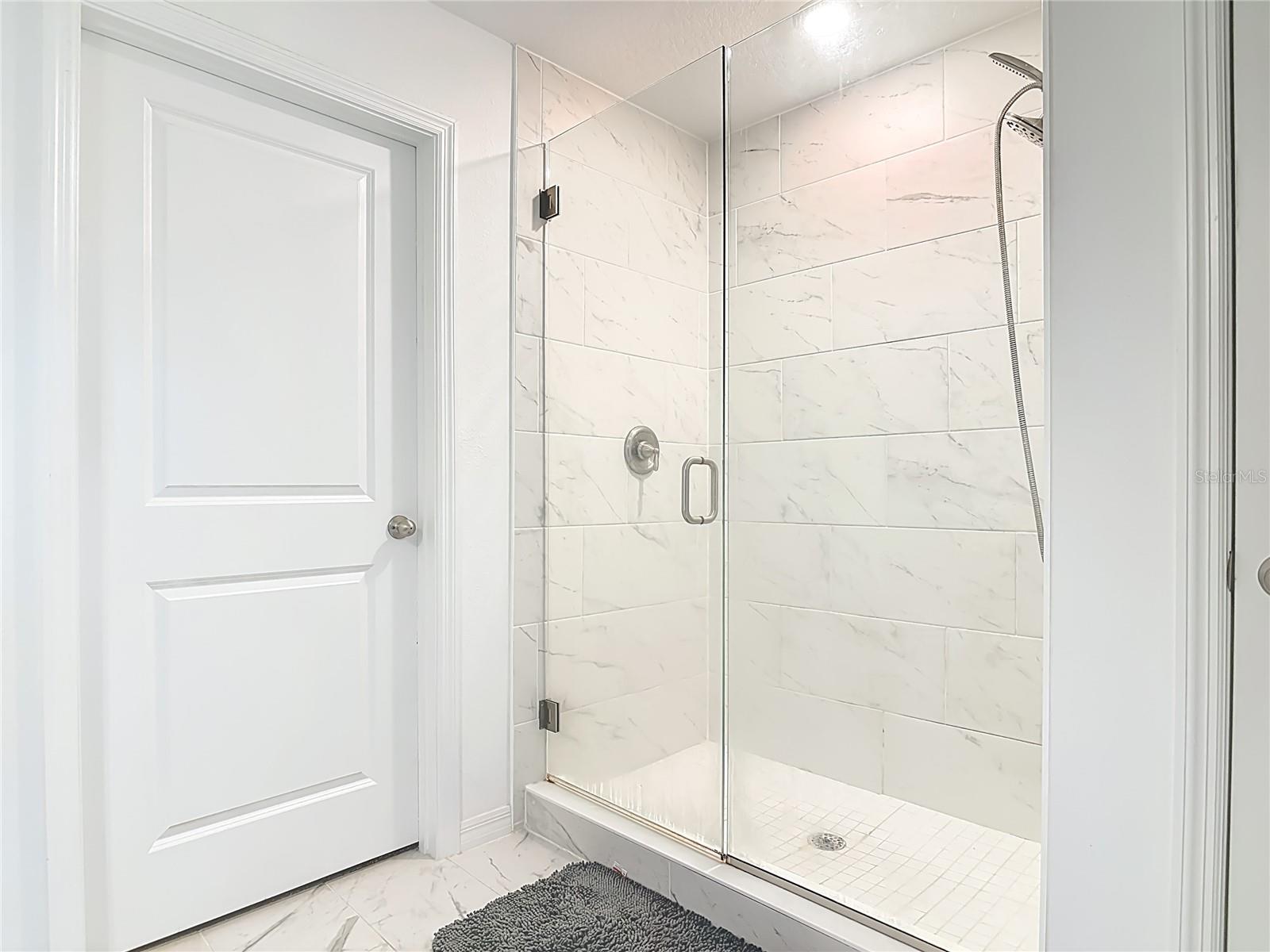 1629 Hill Park Dr Property Photo 25