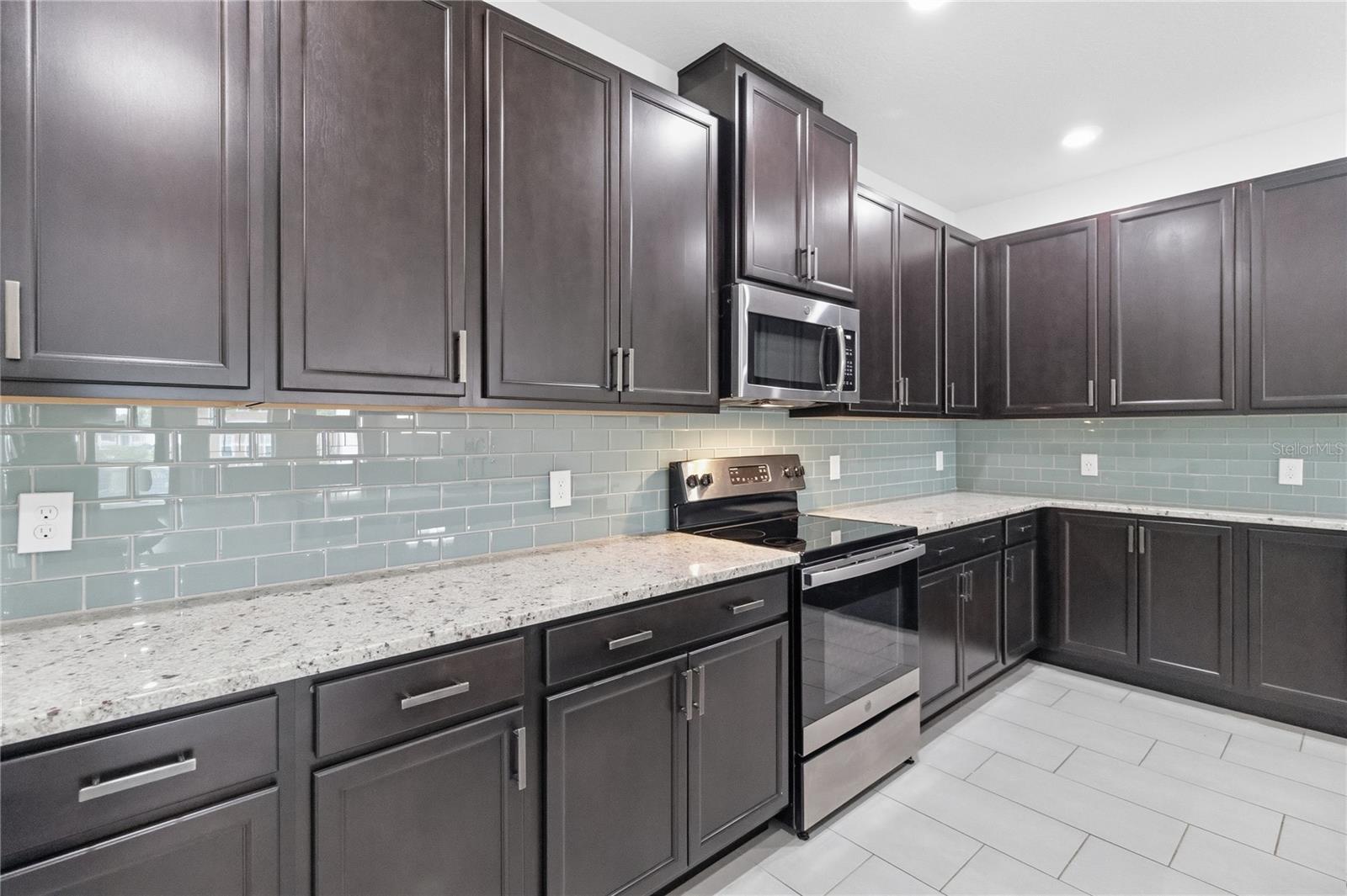 13444 Stoddart Ave Property Photo 25