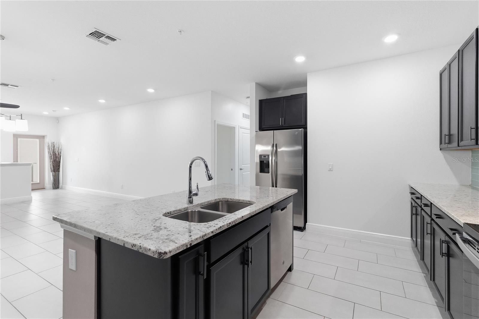 13444 Stoddart Ave Property Photo 28