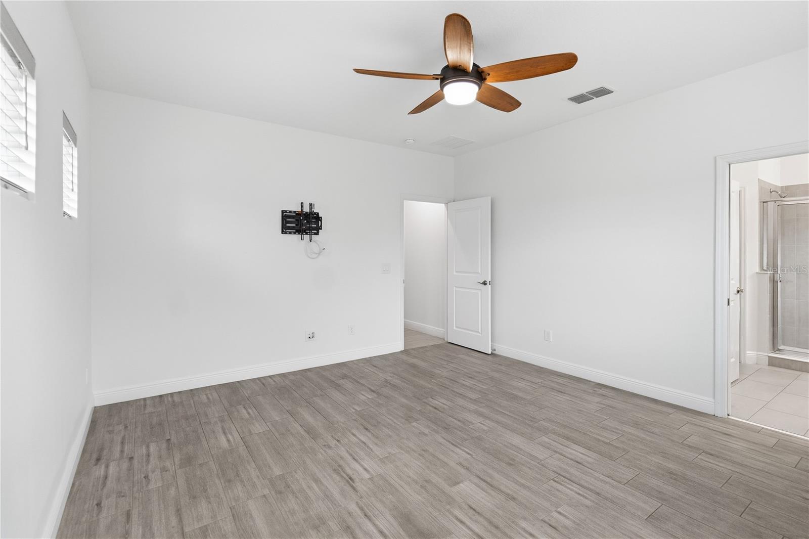 13444 Stoddart Ave Property Photo 33