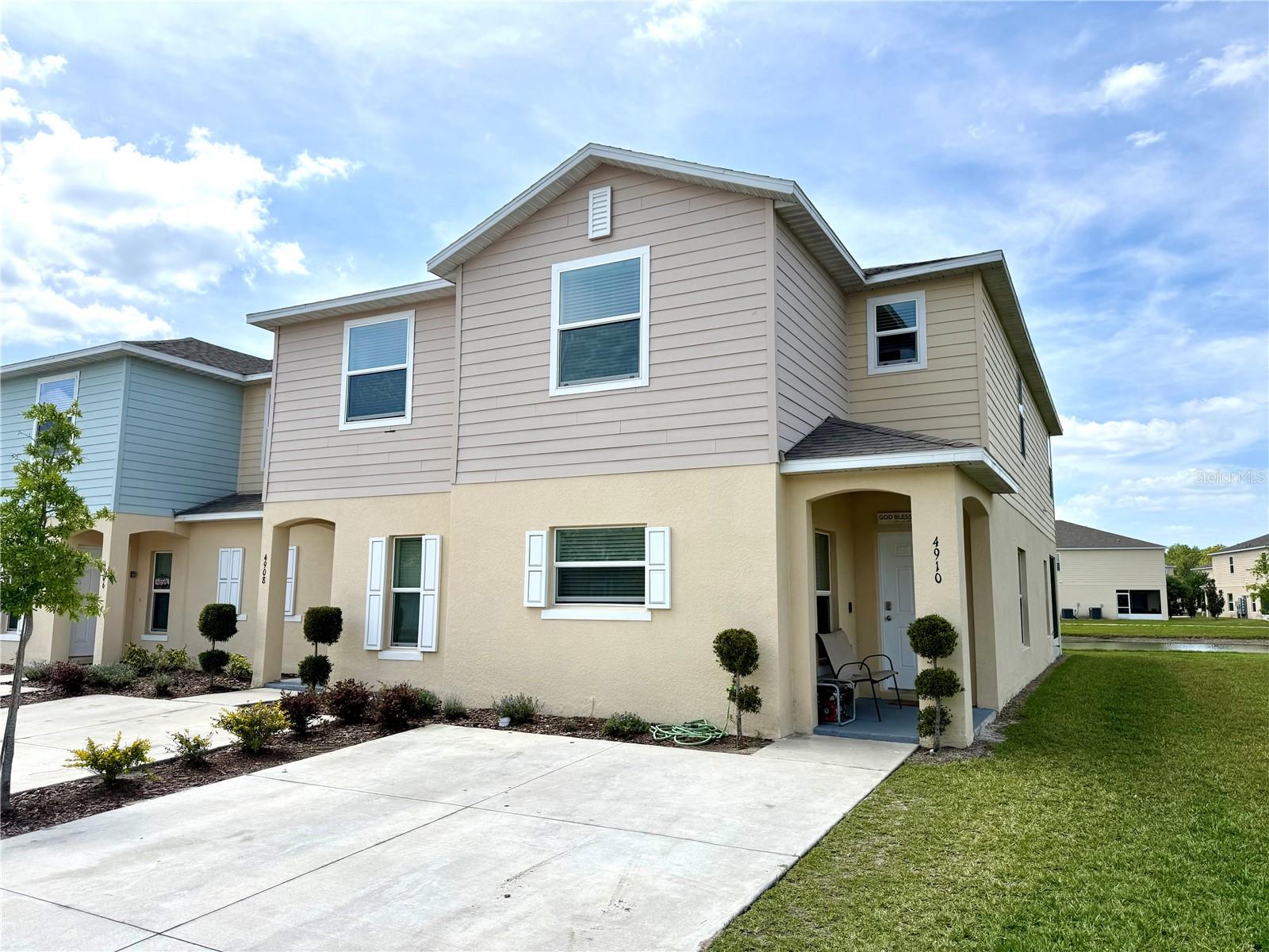 4910 Coral Castle Dr Property Photo