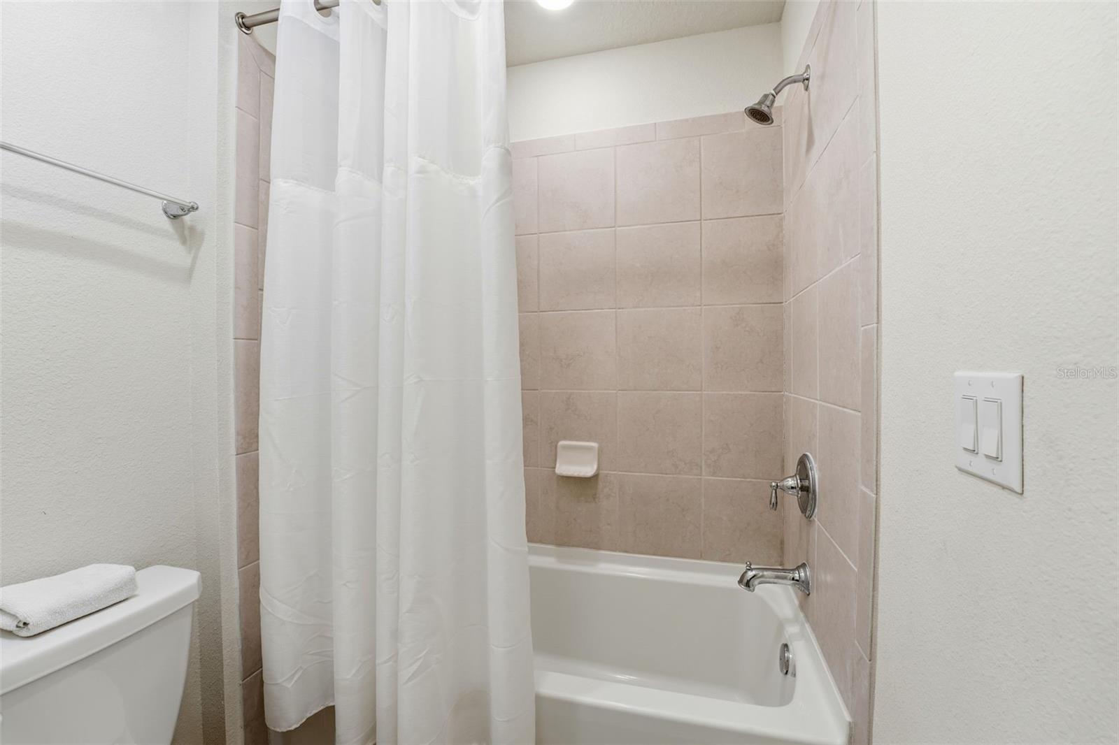 1293 Emerald Row St Property Photo 39
