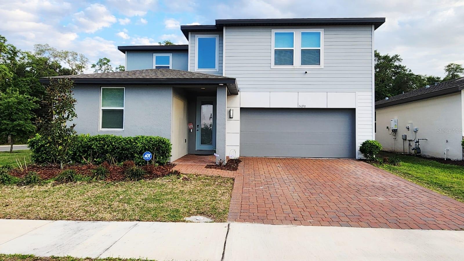 5190 Minneola Ln Property Photo 1