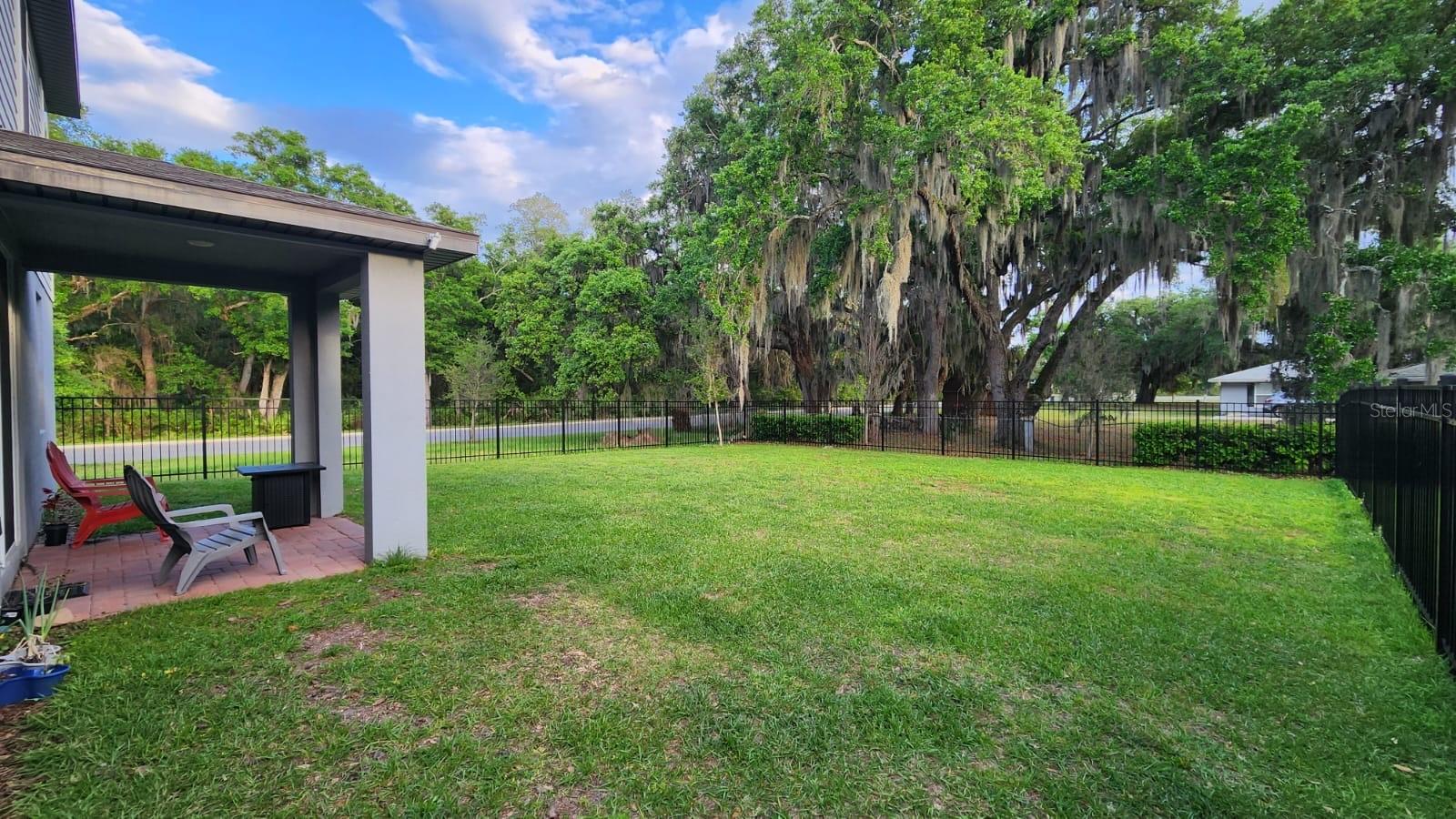 5190 Minneola Ln Property Photo 11