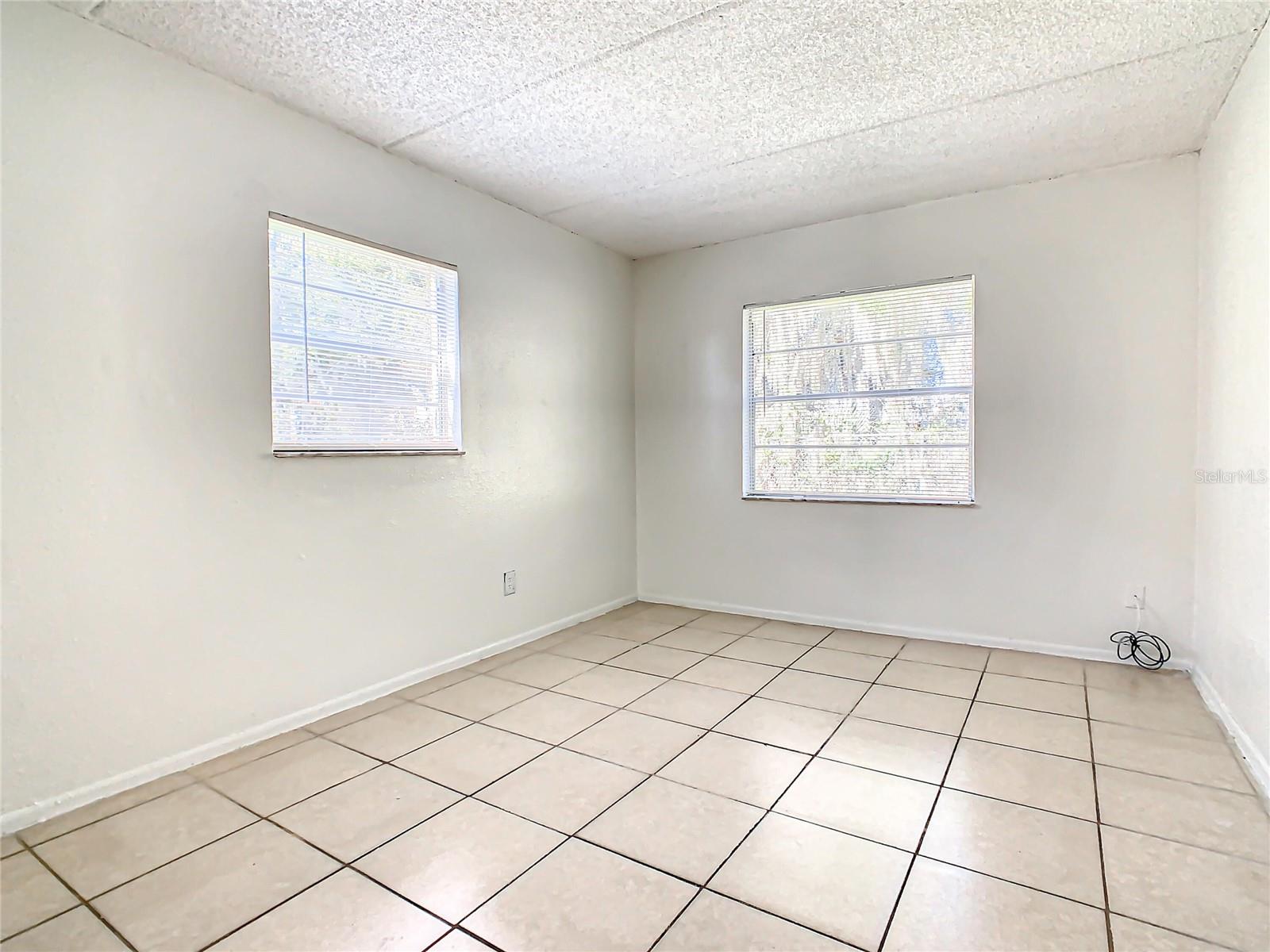 714 Michigan Ct #4 Property Photo 9
