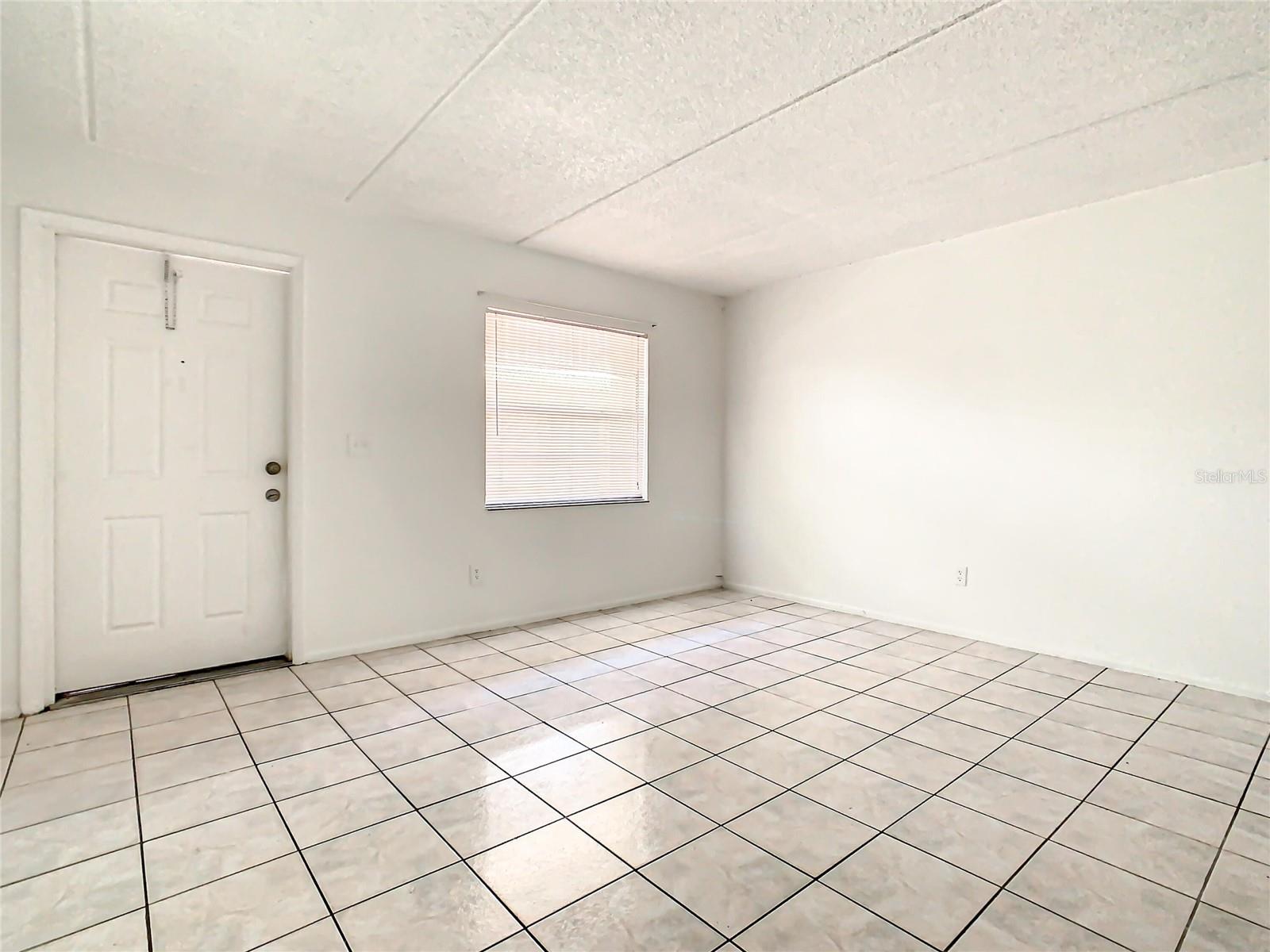 714 Michigan Ct #4 Property Photo 13