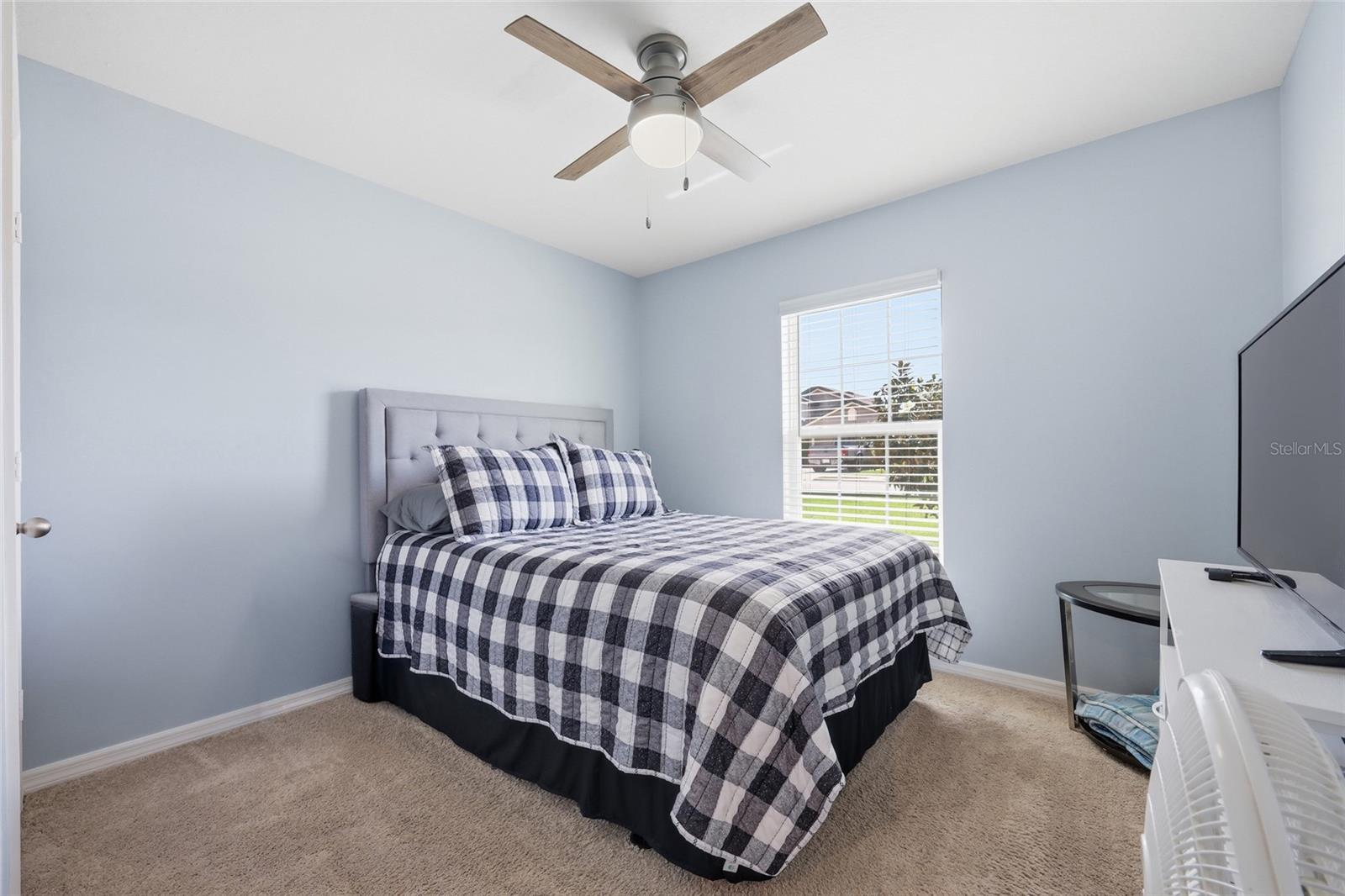 1607 Swan Lake Cir Property Photo 19
