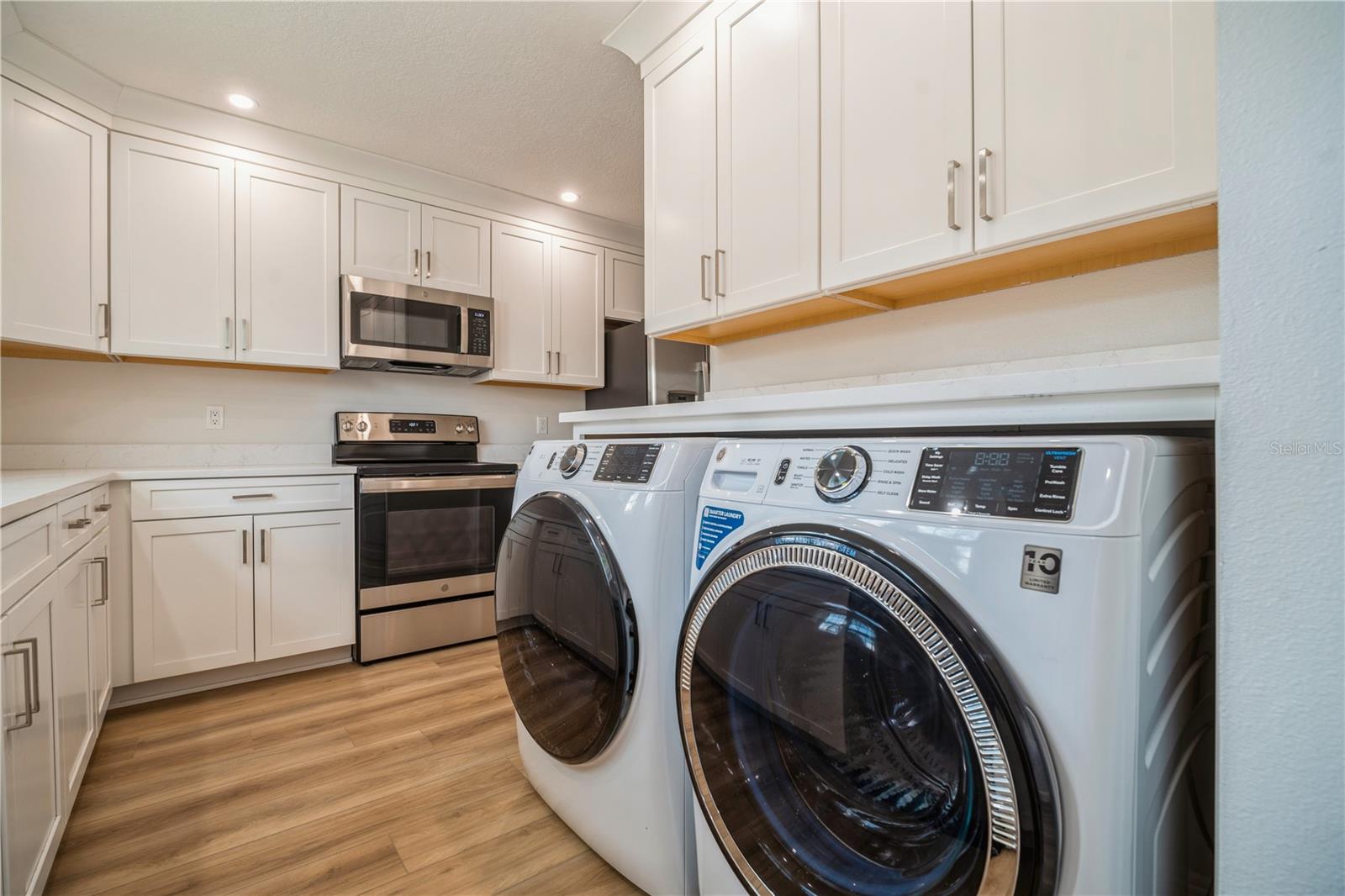 2018 Manor Dr Ne Property Photo 8