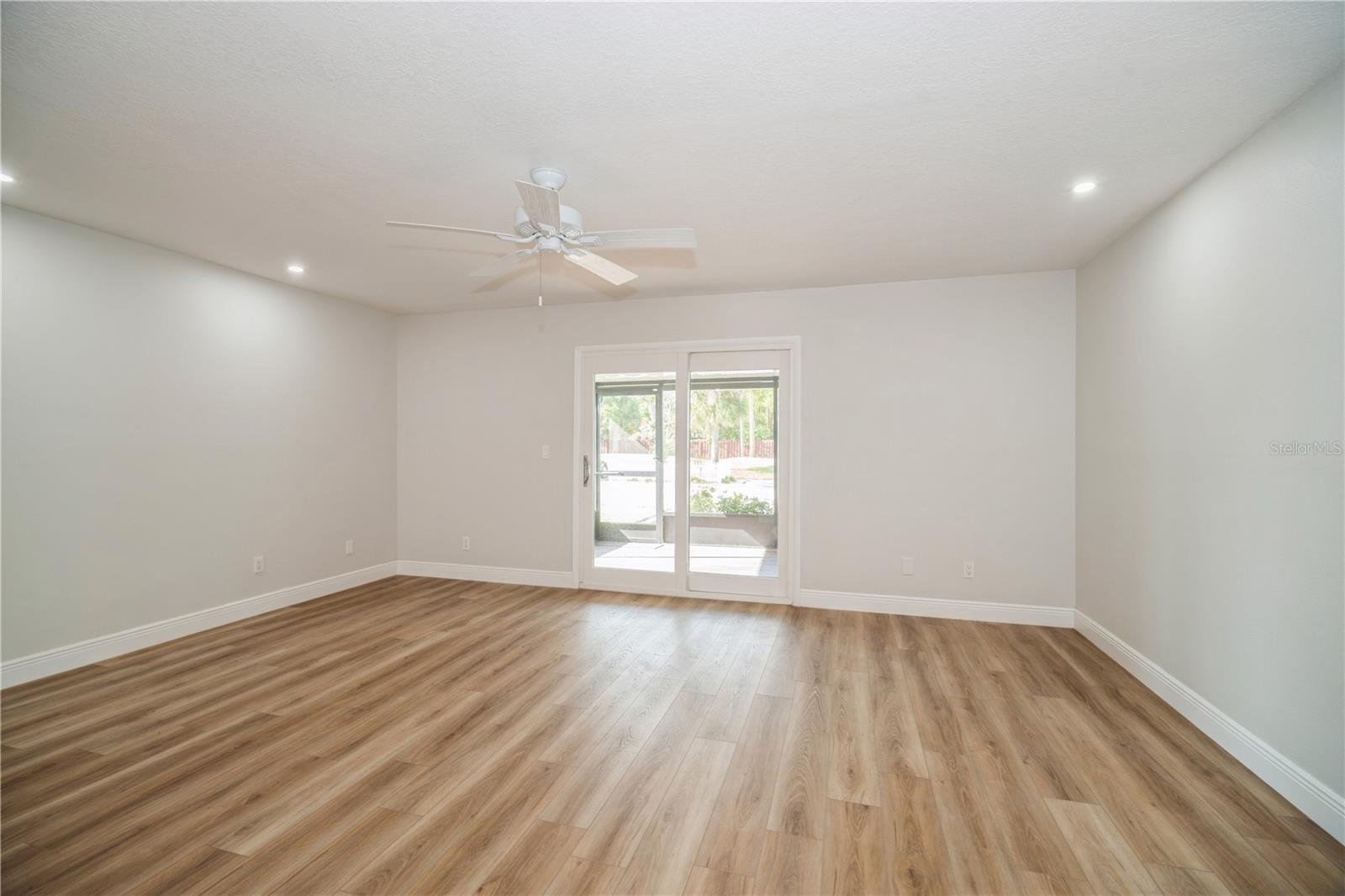2018 Manor Dr Ne Property Photo 11