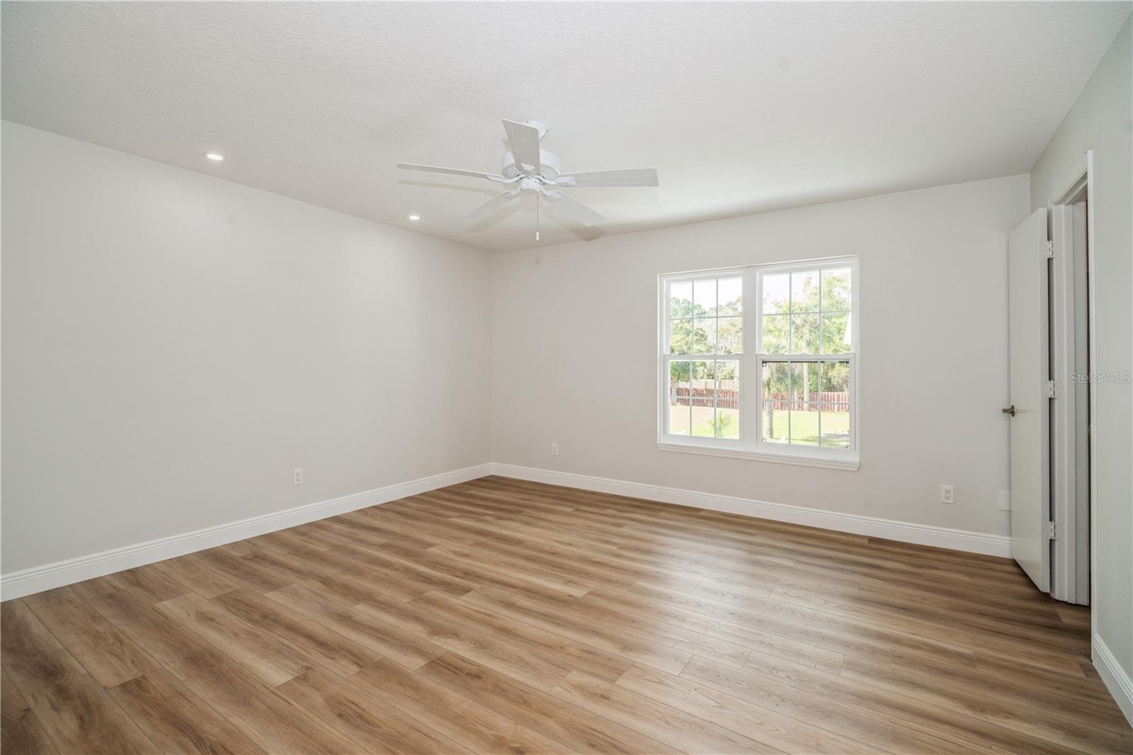 2018 Manor Dr Ne Property Photo 17