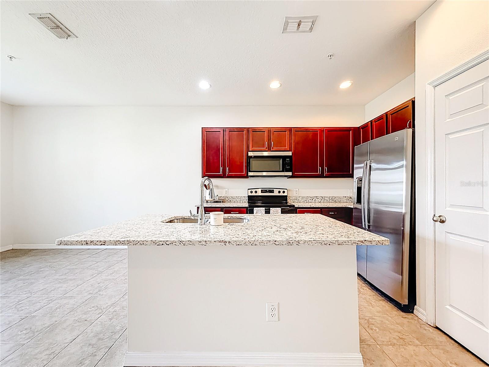661 Fortanini Cir Property Photo 11