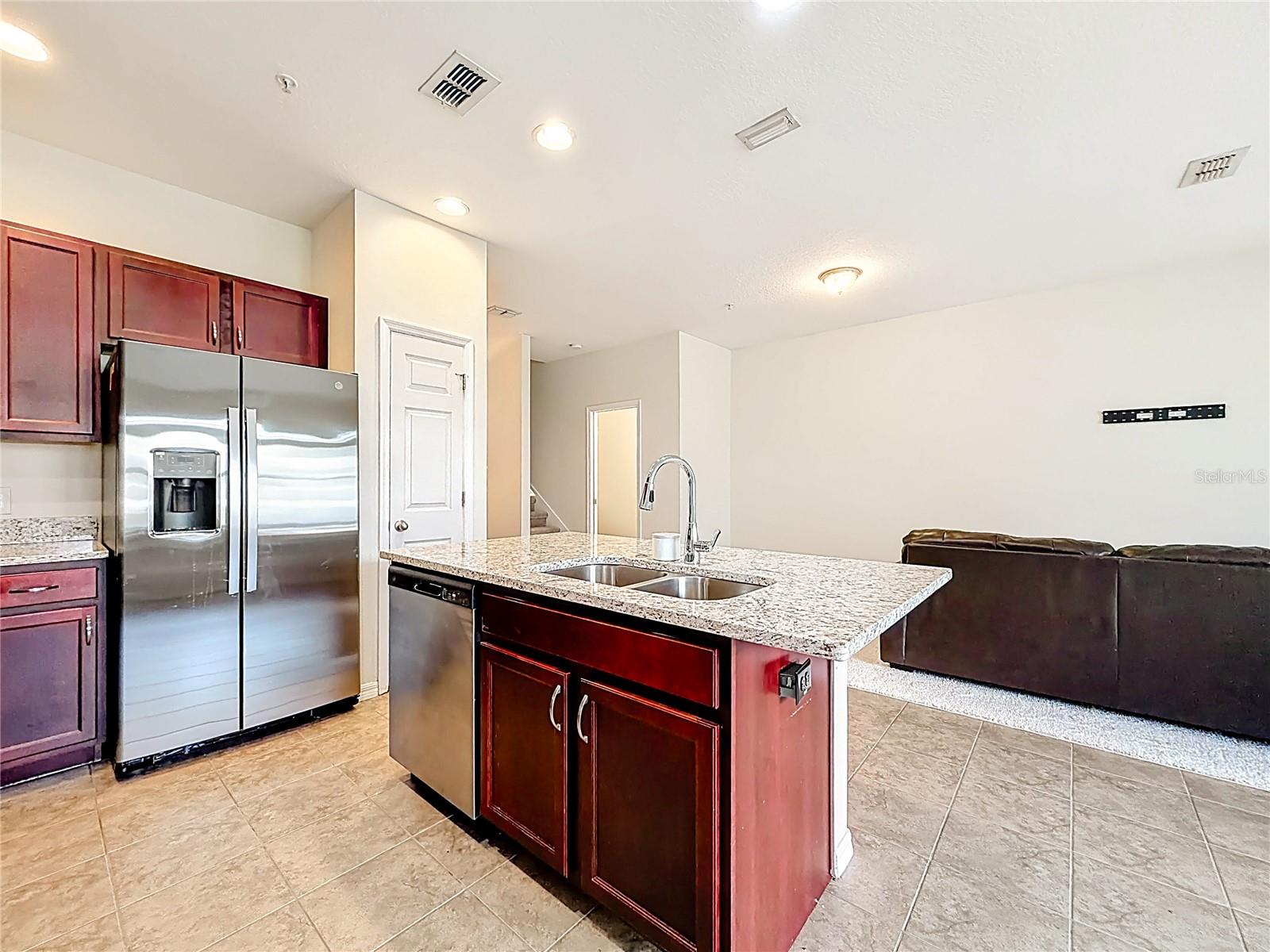 661 Fortanini Cir Property Photo 13