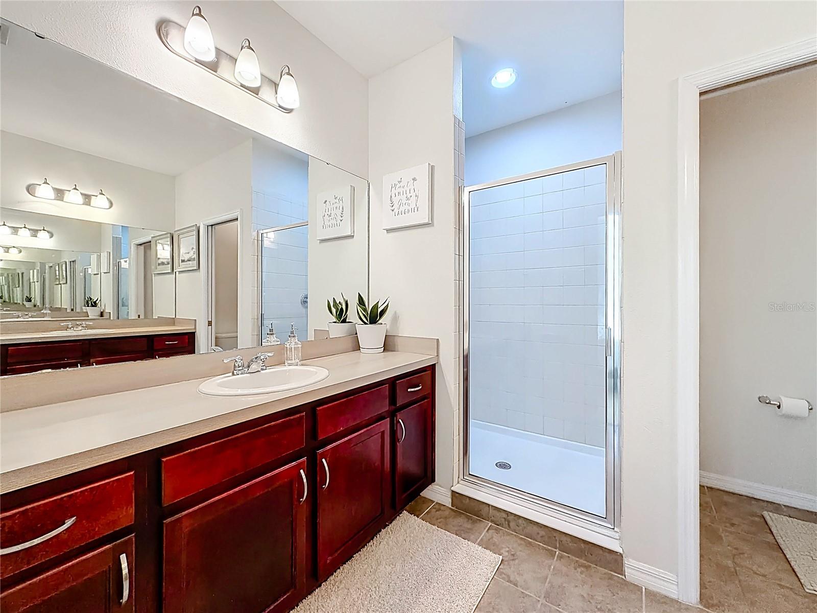 661 Fortanini Cir Property Photo 32