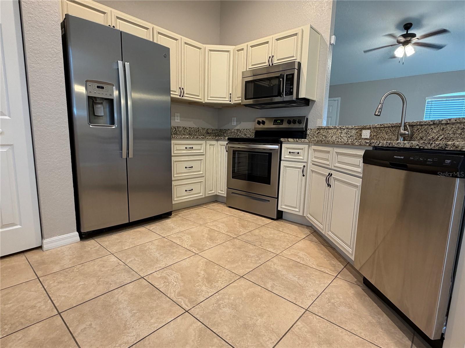 15369 Sw 65th Terrace Rd Property Photo 6