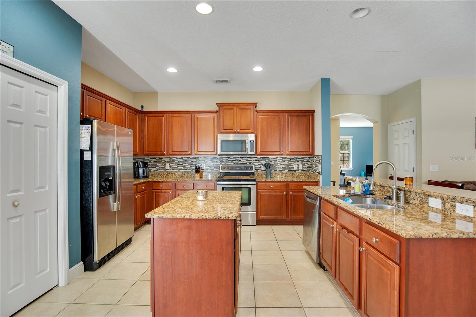 2053 Nobscot Pl Property Photo 8
