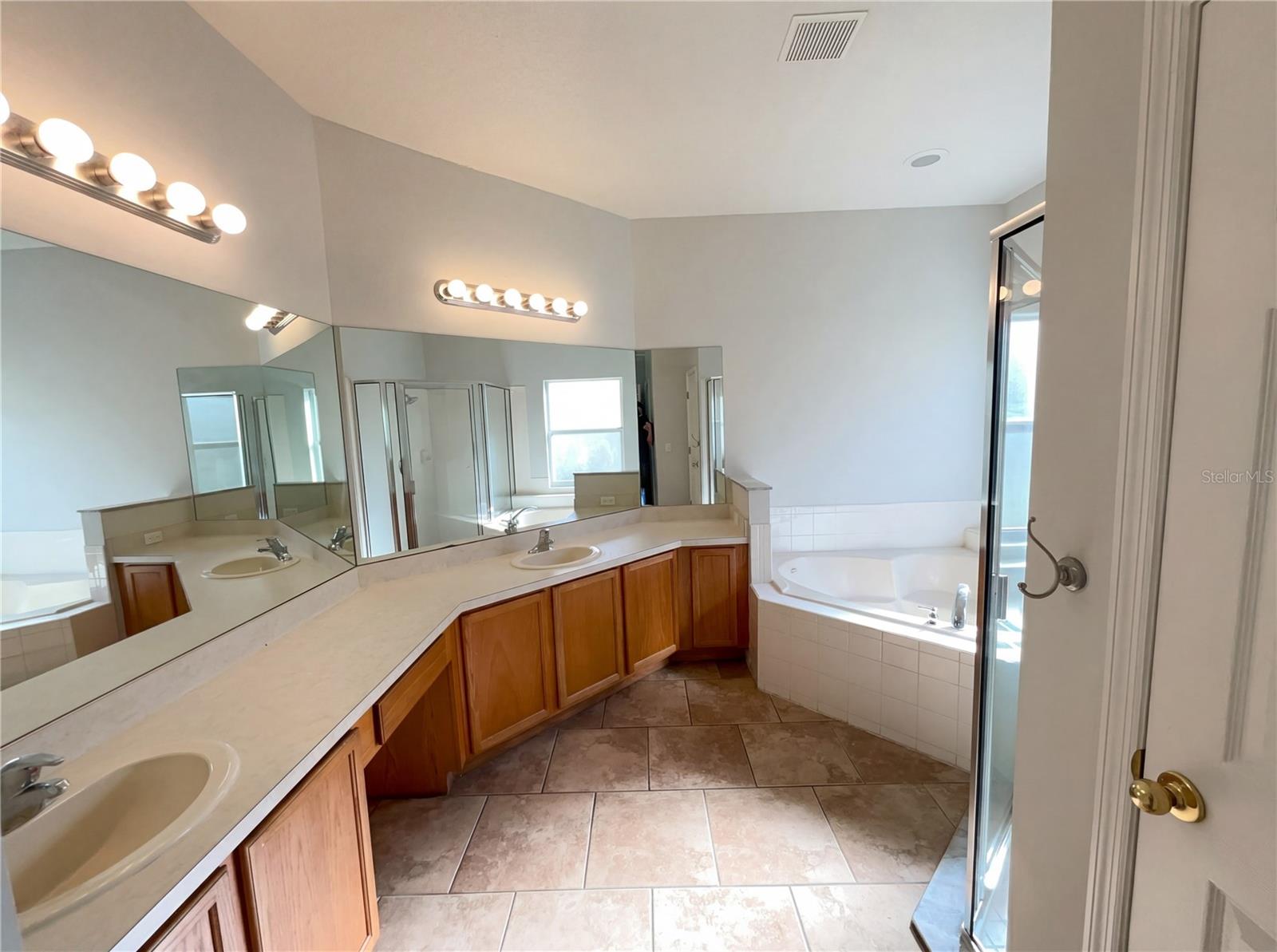 3629 Northwoods Dr Property Photo 28