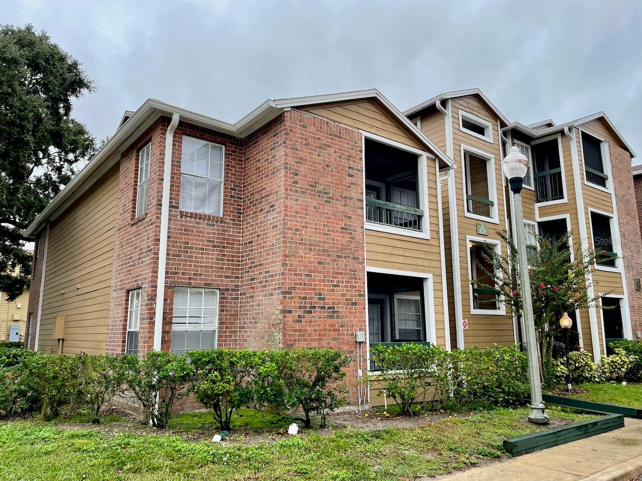 4225 Thornbriar Ln #201 Property Photo 1