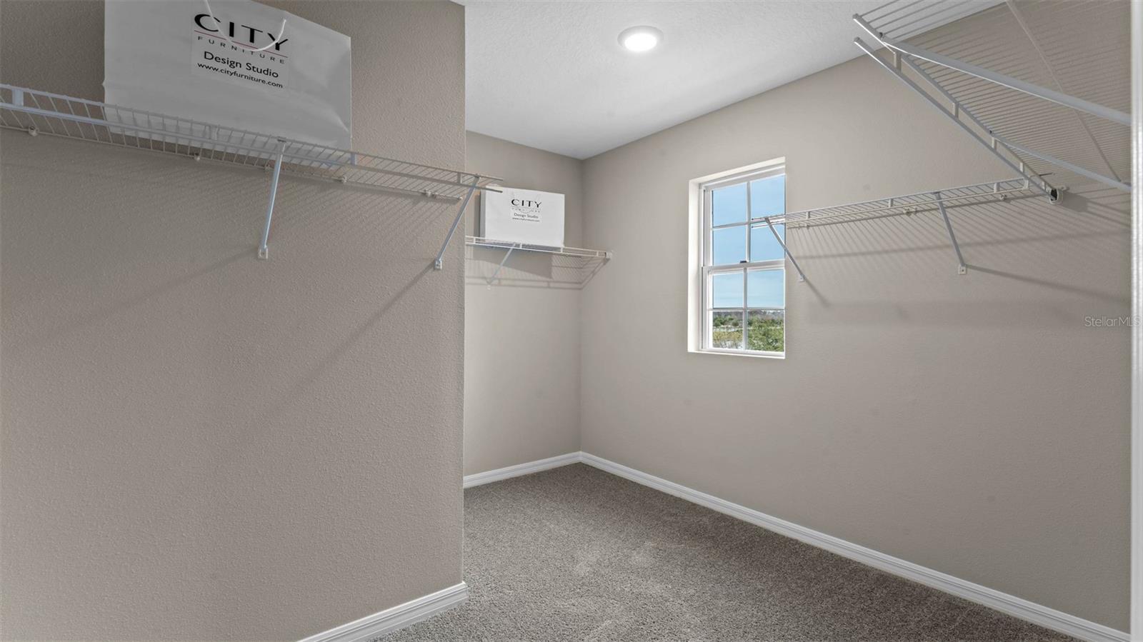 2336 Bay St Property Photo 10