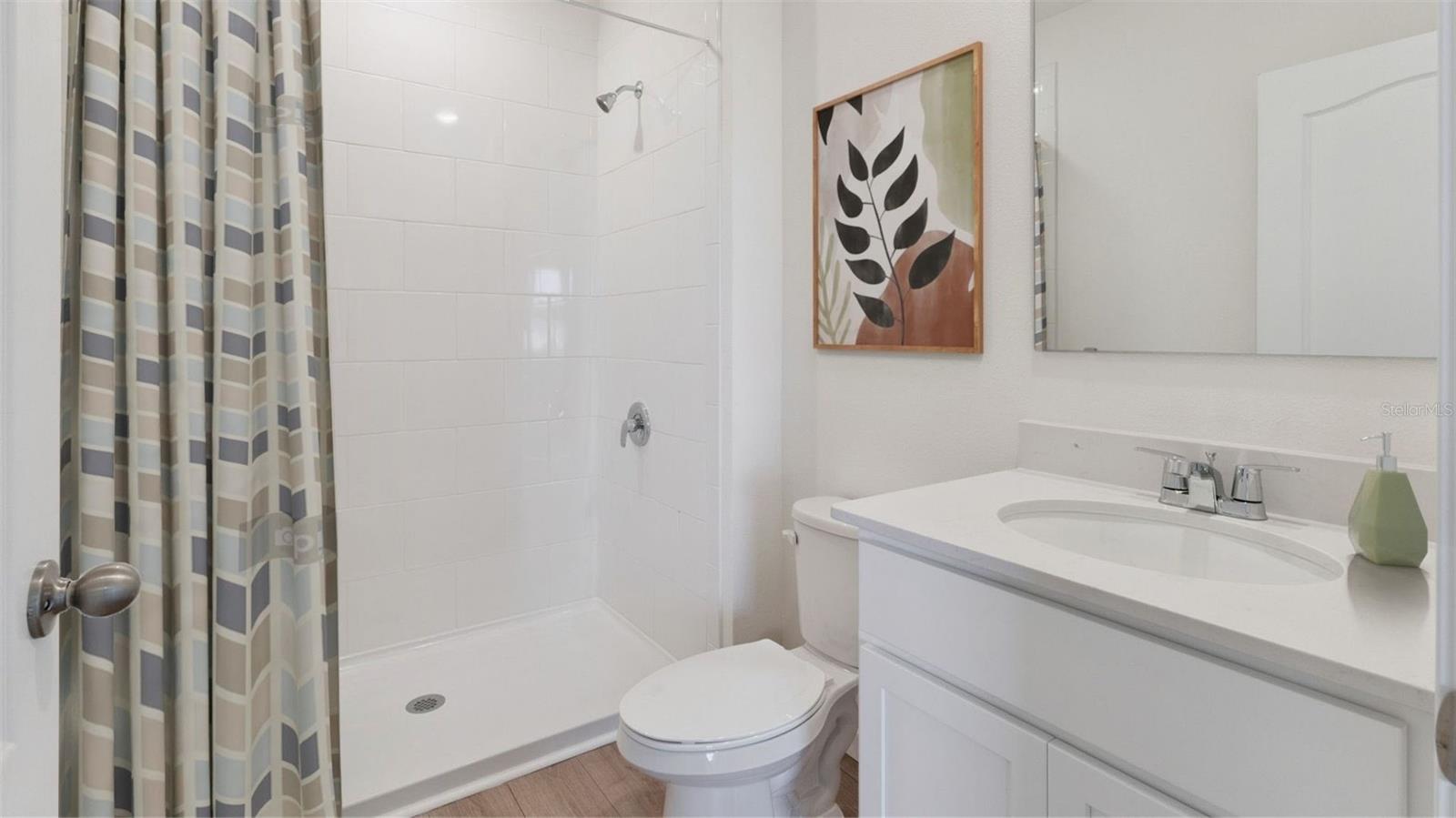 2336 Bay St Property Photo 16
