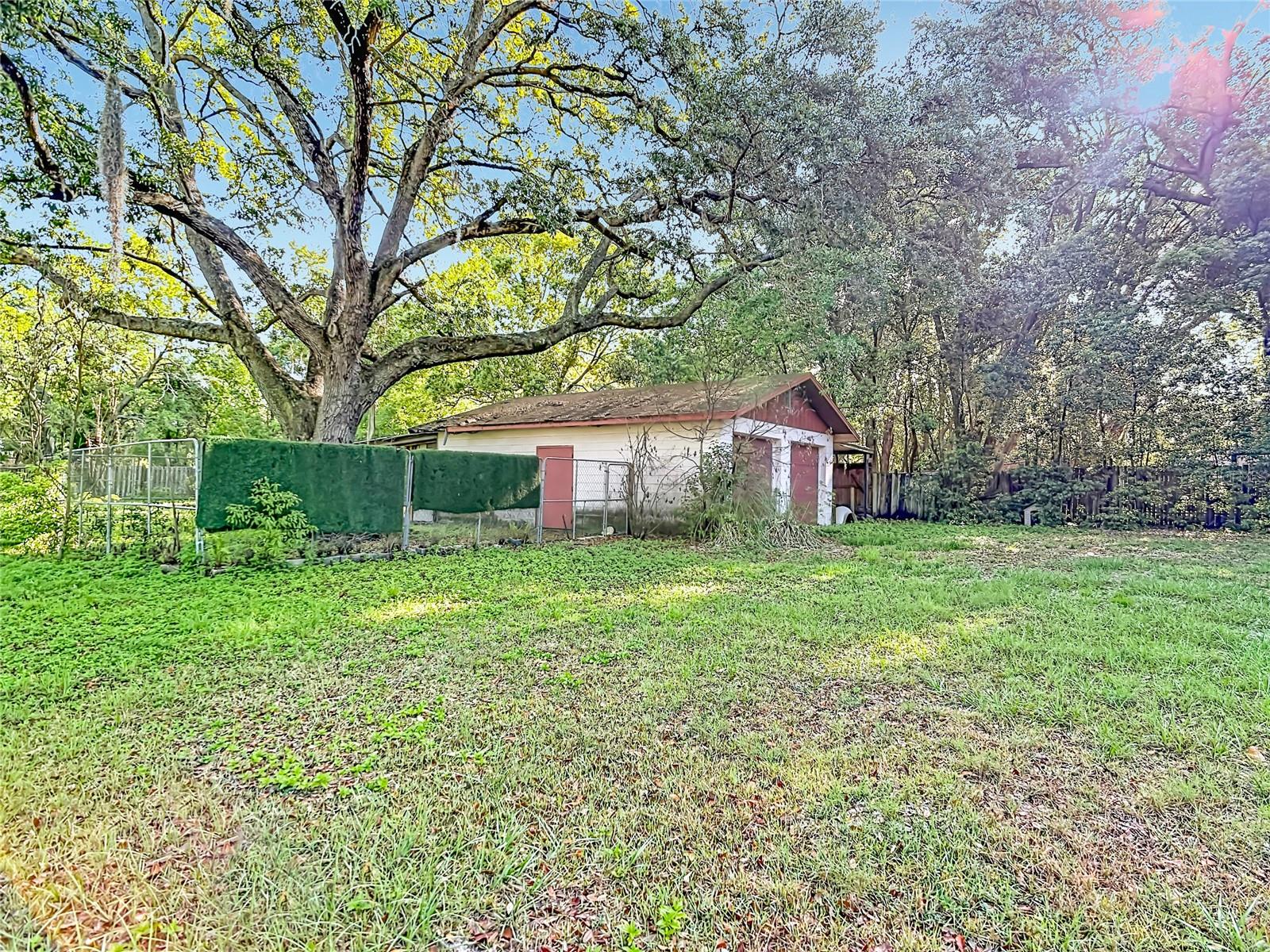 821 Irene Dr Property Photo 42