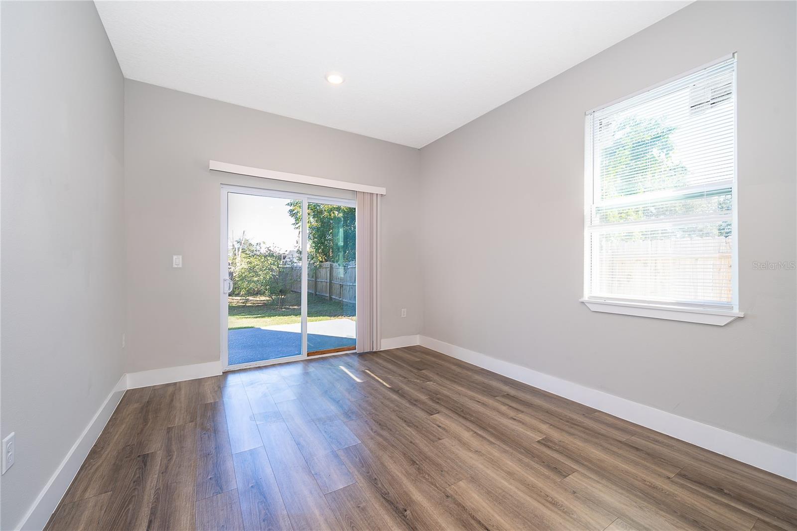 1519 Indiana St Property Photo 17