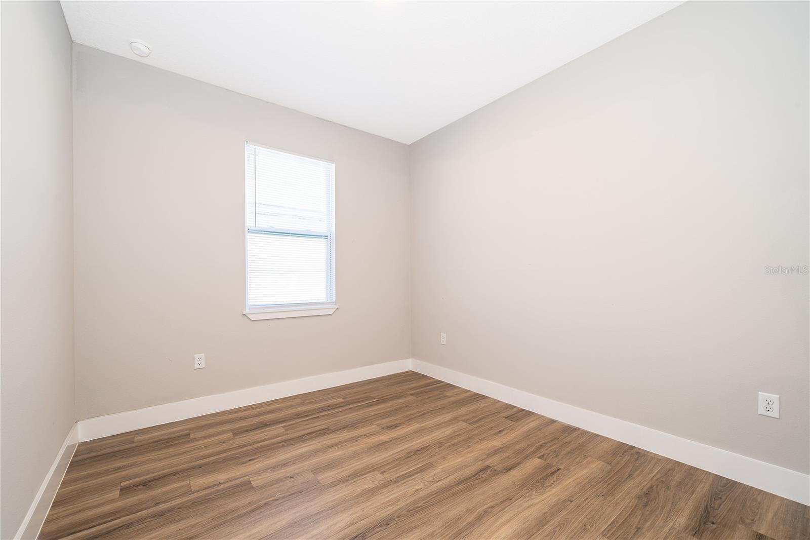 1519 Indiana St Property Photo 24