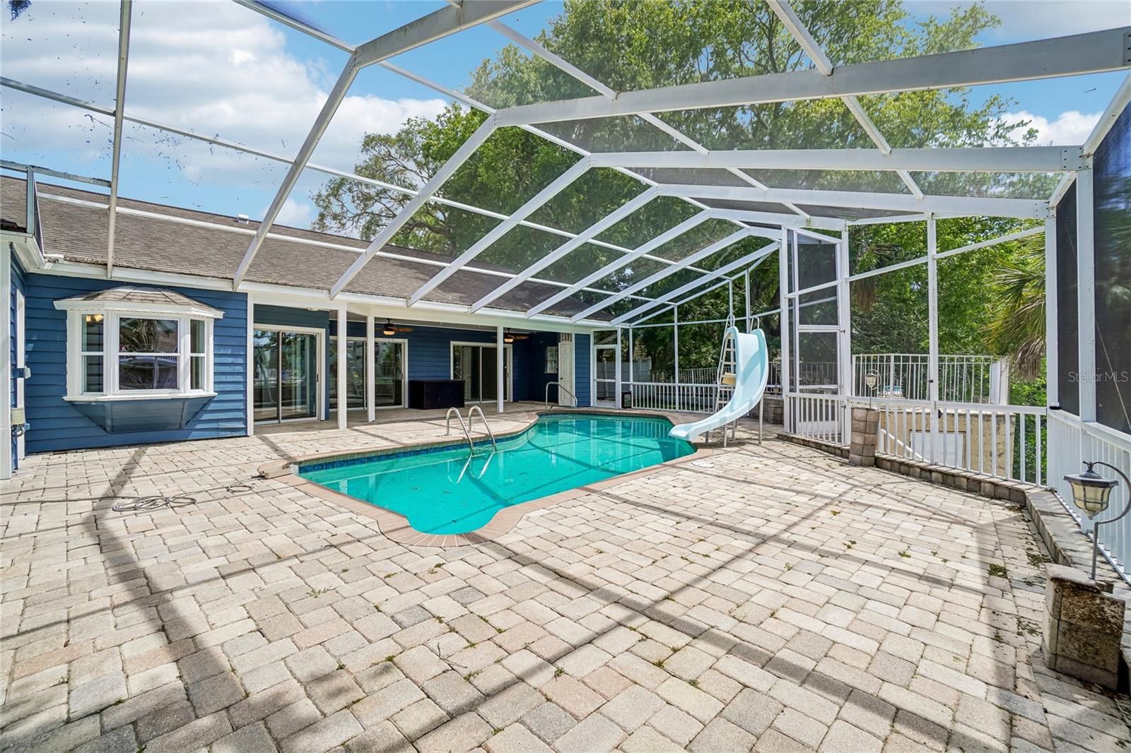 5609 Executive Dr Property Photo 39