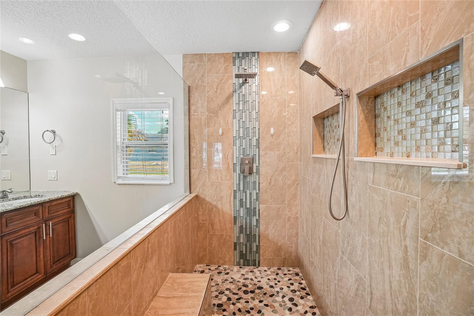 5609 Executive Dr Property Photo 53