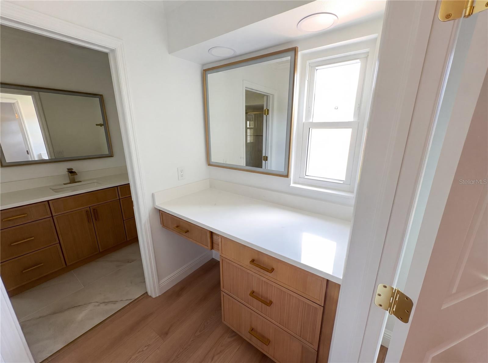 51 Oakleigh Ln Property Photo 24