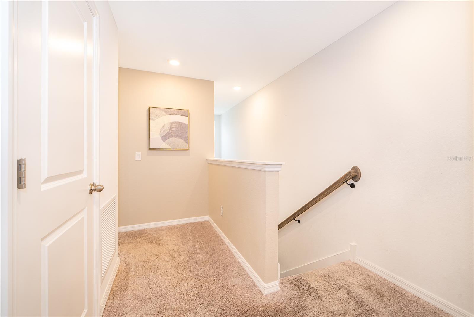 1013 Plantation Ln Property Photo 15