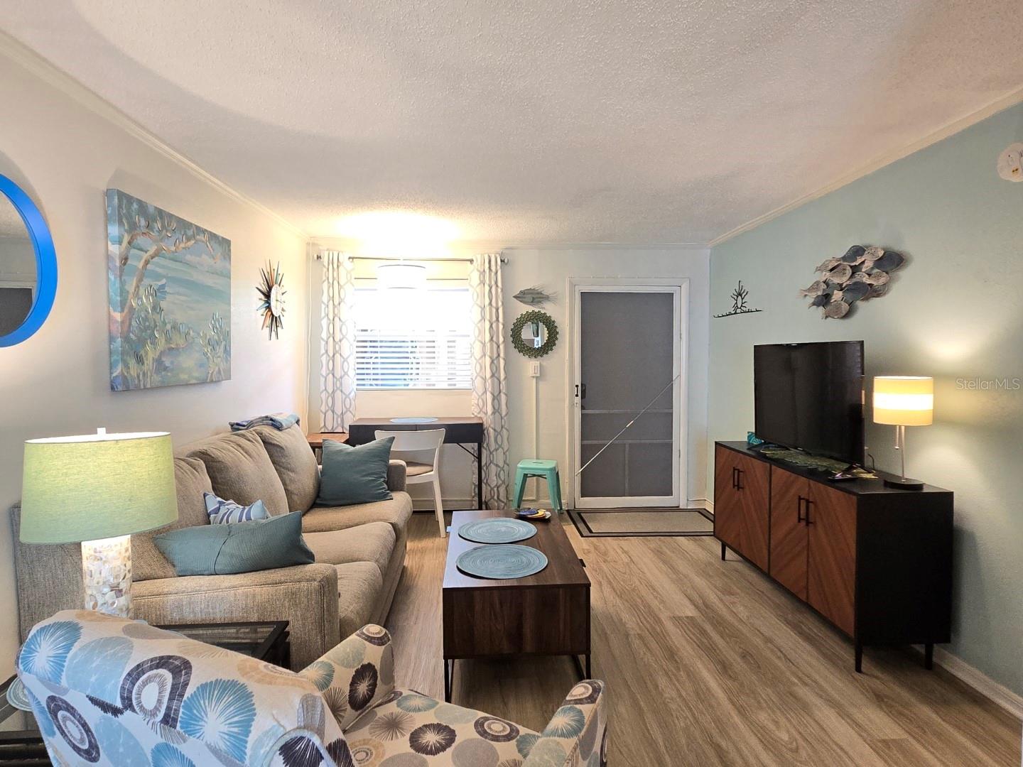 7605 Ridgewood Ave #11-1 Property Photo 10