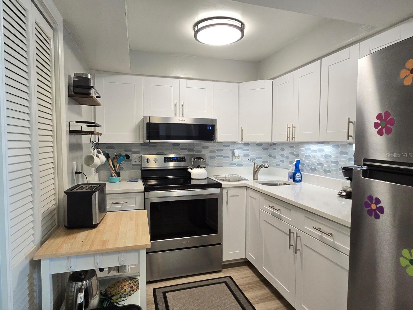 7605 Ridgewood Ave #11-1 Property Photo 17