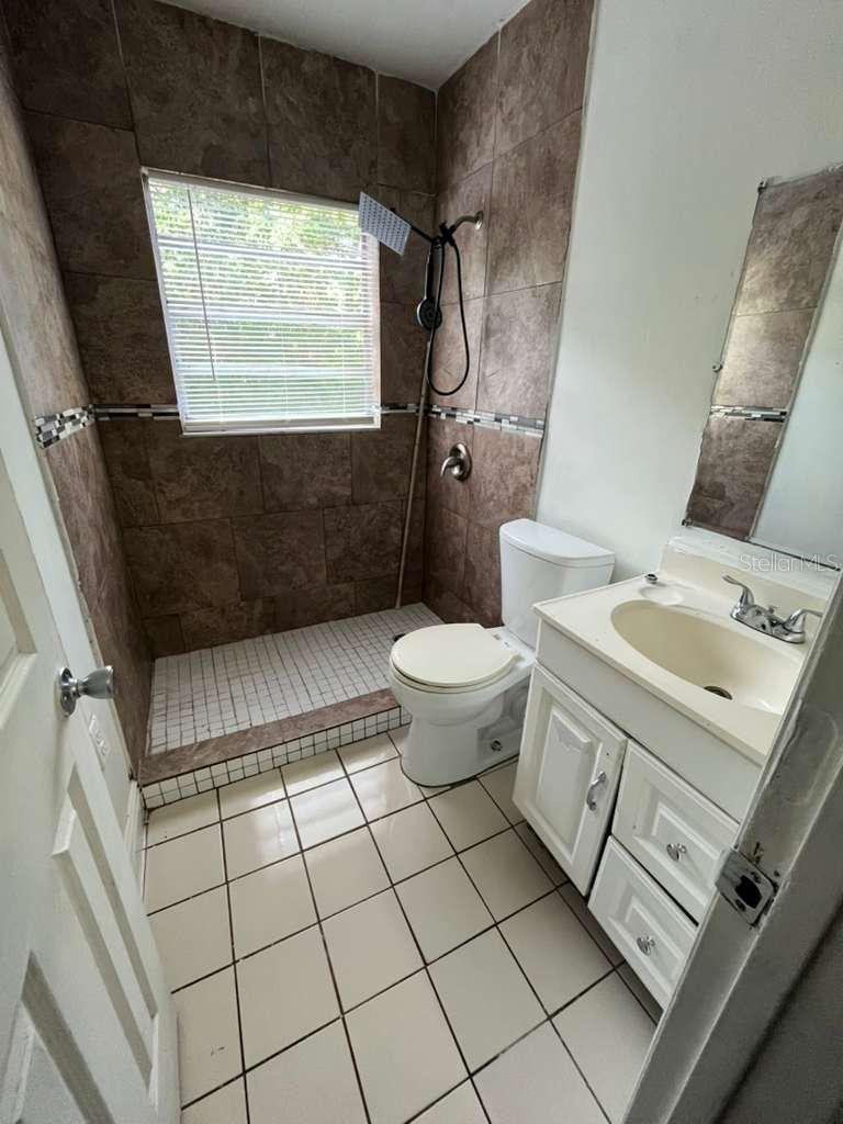 5036 College Property Photo 11