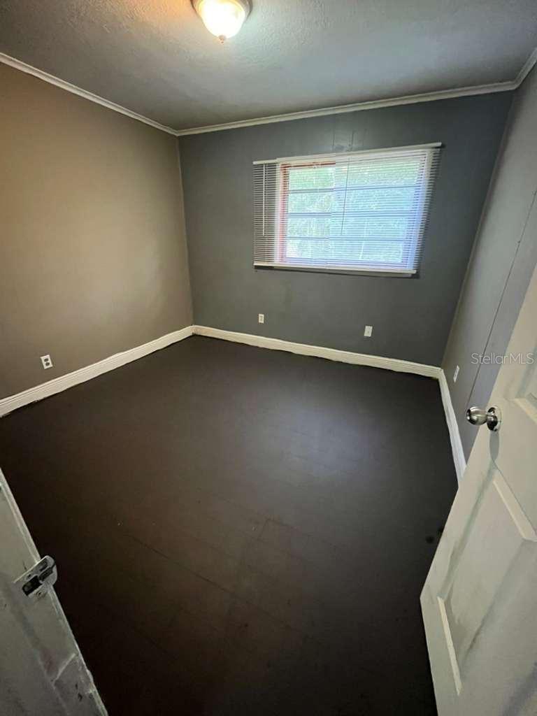 5036 College Property Photo 15