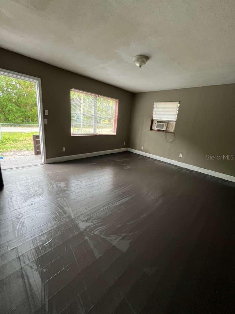 5036 College Property Photo 19