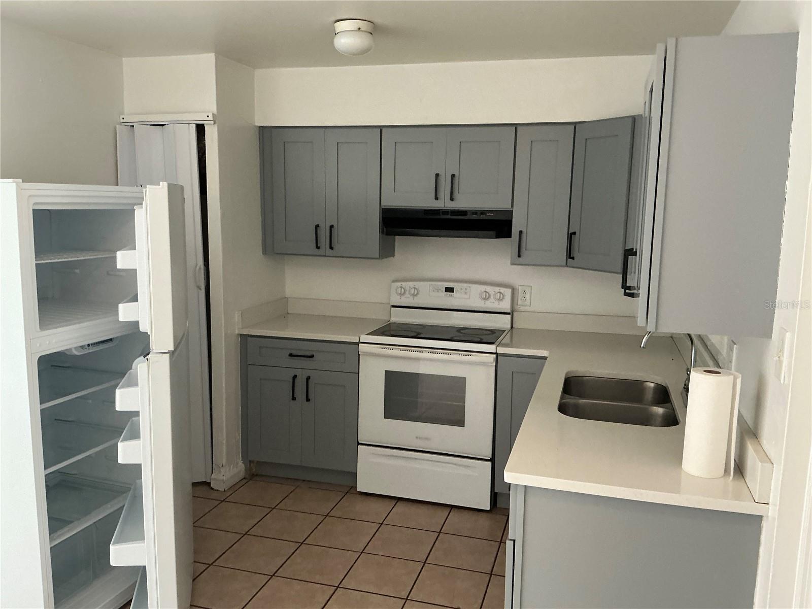 5132 Elese St Property Photo 7