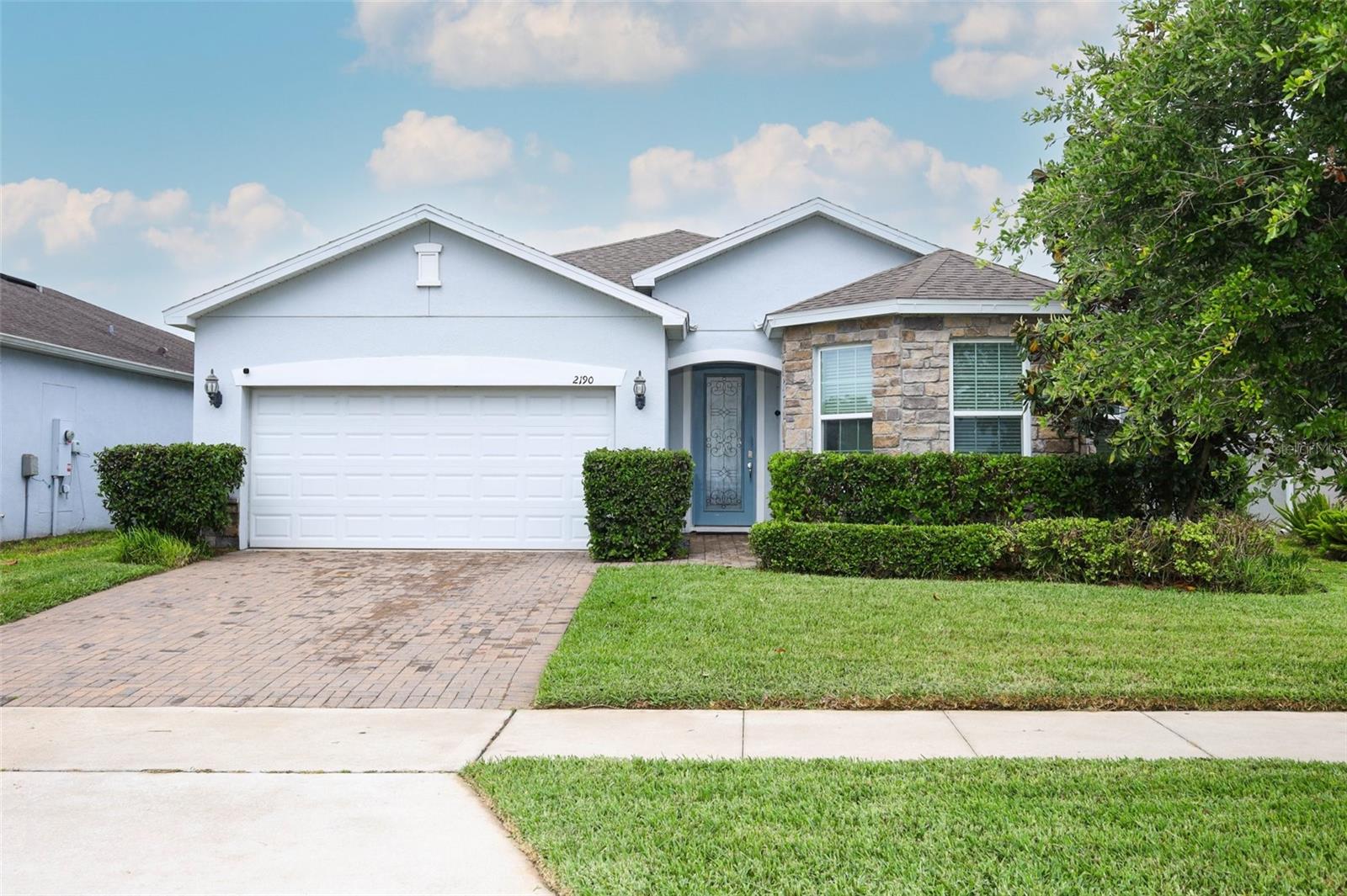 2190 Bur Oak Blvd Property Photo 1