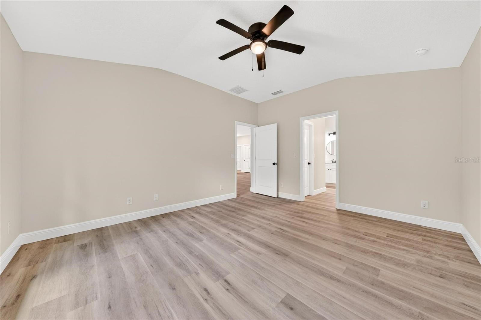 2132 Pine Meadows Golf Course Rd Property Photo 21