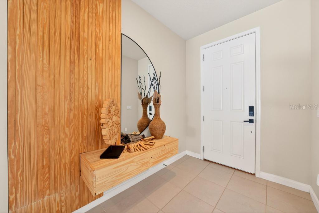 1631 Groveline Rd Property Photo 5
