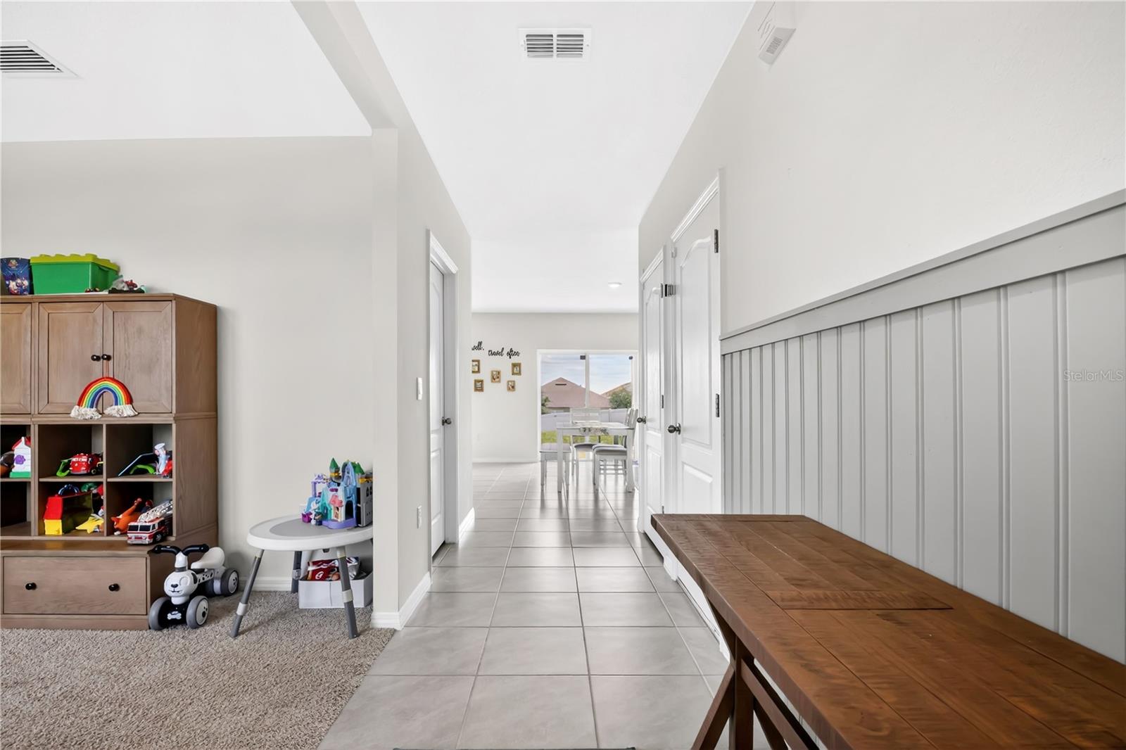 1854 Juneberry St Property Photo 7